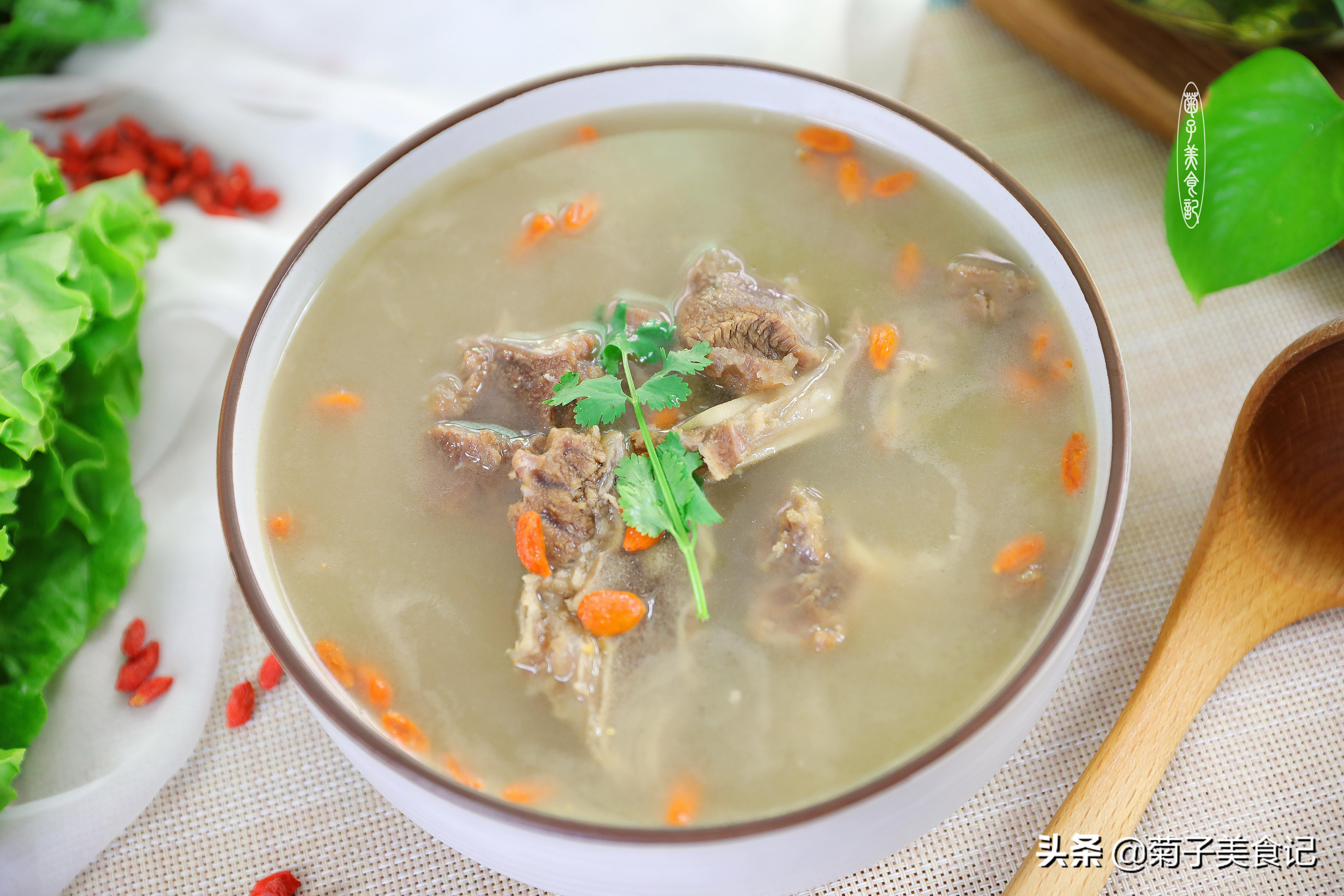 冬天一定要学会这7道滋补营养汤,冬天暖胃炖汤大全