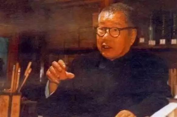 岳美中自学成名家，曾给周恩来看病，总理考虑他身体，不留他吃饭