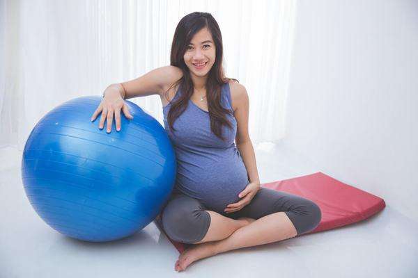 孕期胎儿入盆后还有什么反应,怀孕后期腰疼是怎么回事是入盆吗