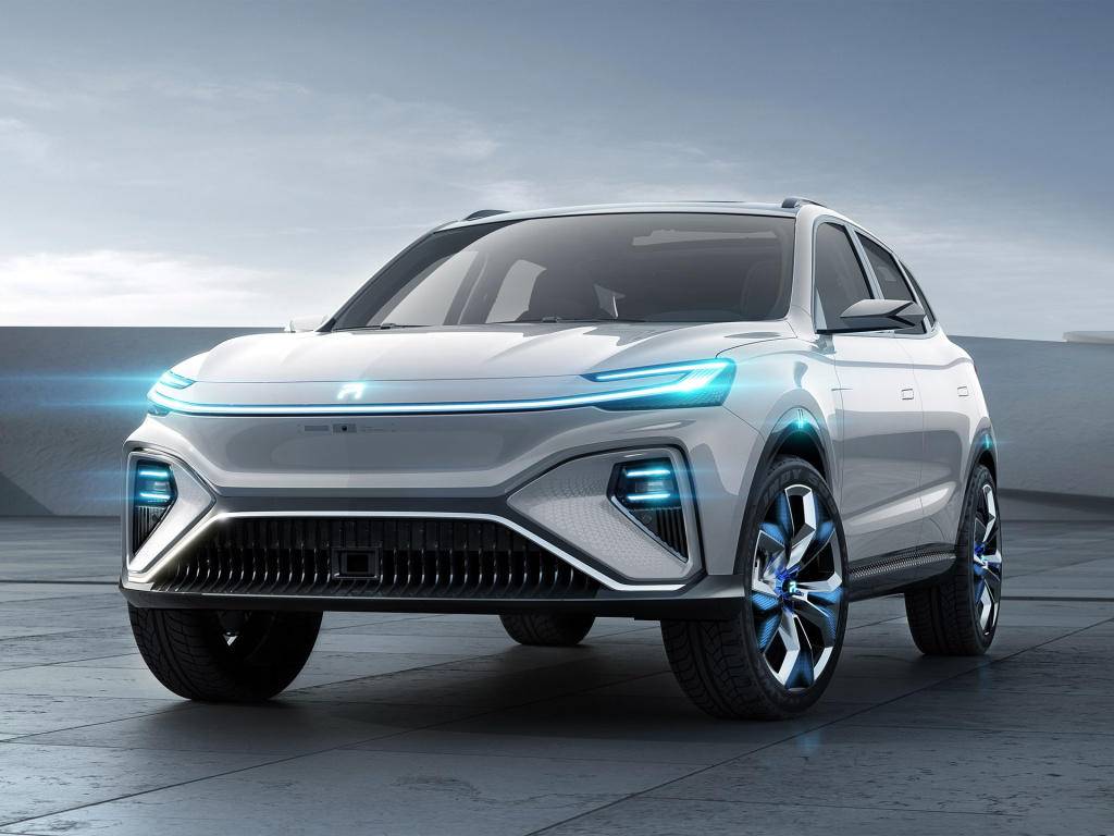 荣威r标汽车上市了吗,中国吉利劳斯莱斯