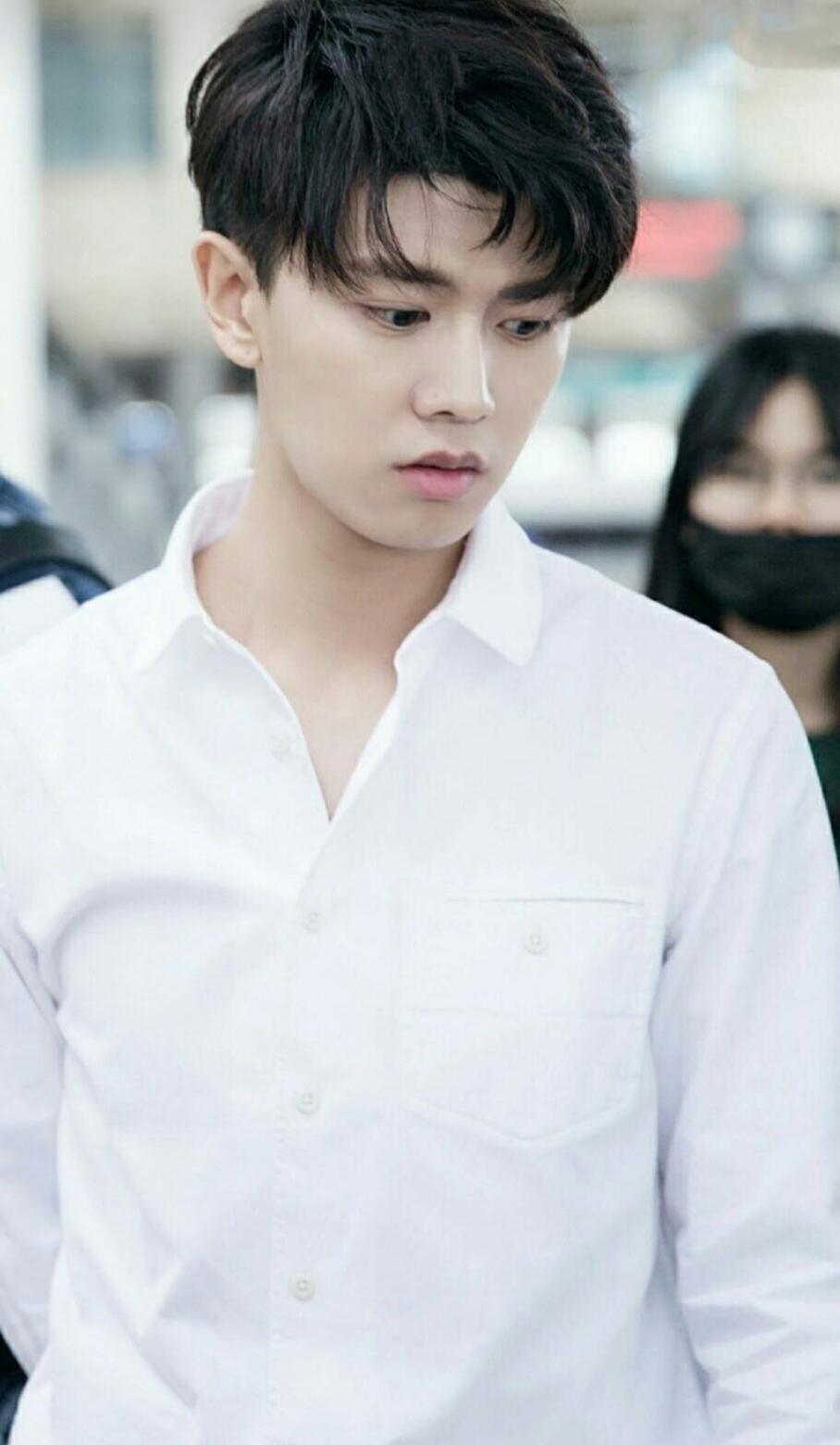 那些整容式变老的男星,盘点整容失败面目全非的10大男星