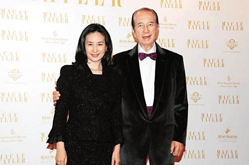赌王千亿家产谁来继承,赌王何鸿燊传奇商业帝国