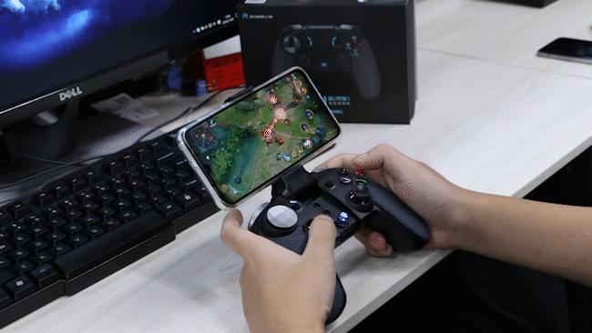 玩转《王者荣耀》《跑跑卡丁车》，仁魔刀锋游戏手柄上手体验分享