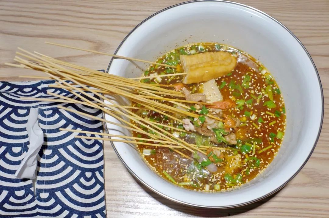 饿了吧？是时候放出这一波串串店啦，拯救黑色周一！