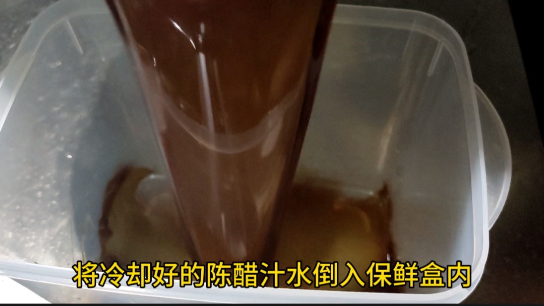 正宗广式凤爪的做法,广东早茶泡椒凤爪做法
