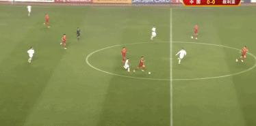 14亿人暴怒的比赛！国足绝望19秒：漫步、看戏、中场任人*躏蹂**