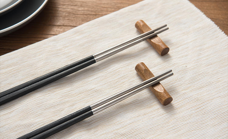 新木筷发霉了还能用吗,用了发霉的木筷子