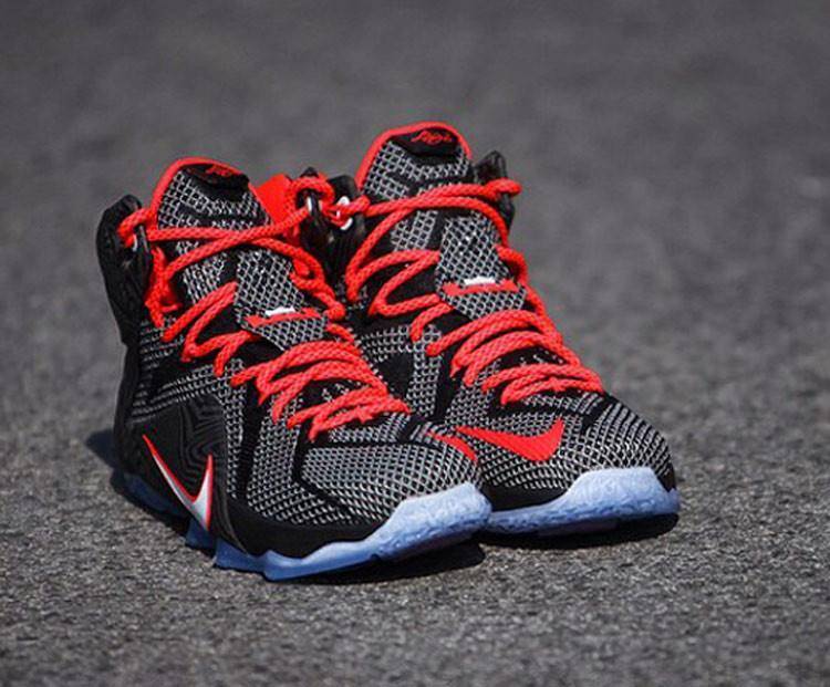 耐克联名鞋子为什么比较贵,为什么耐克鞋子贵