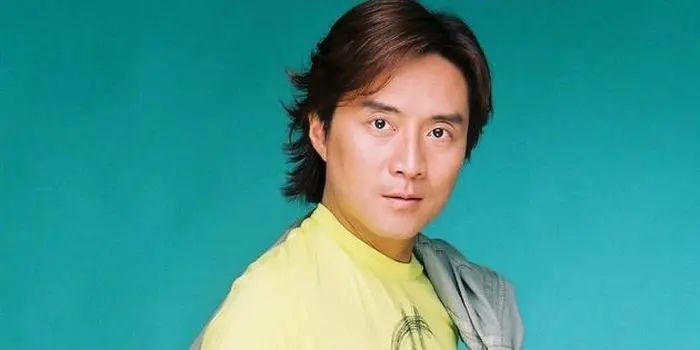 李丽珍历任男友大盘点,蜜桃女孩李丽珍男朋友