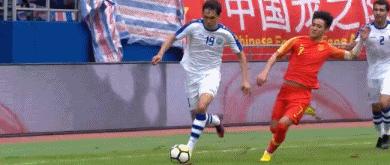 斯内德对韦世豪的评价,韦世豪足球肮脏犯规