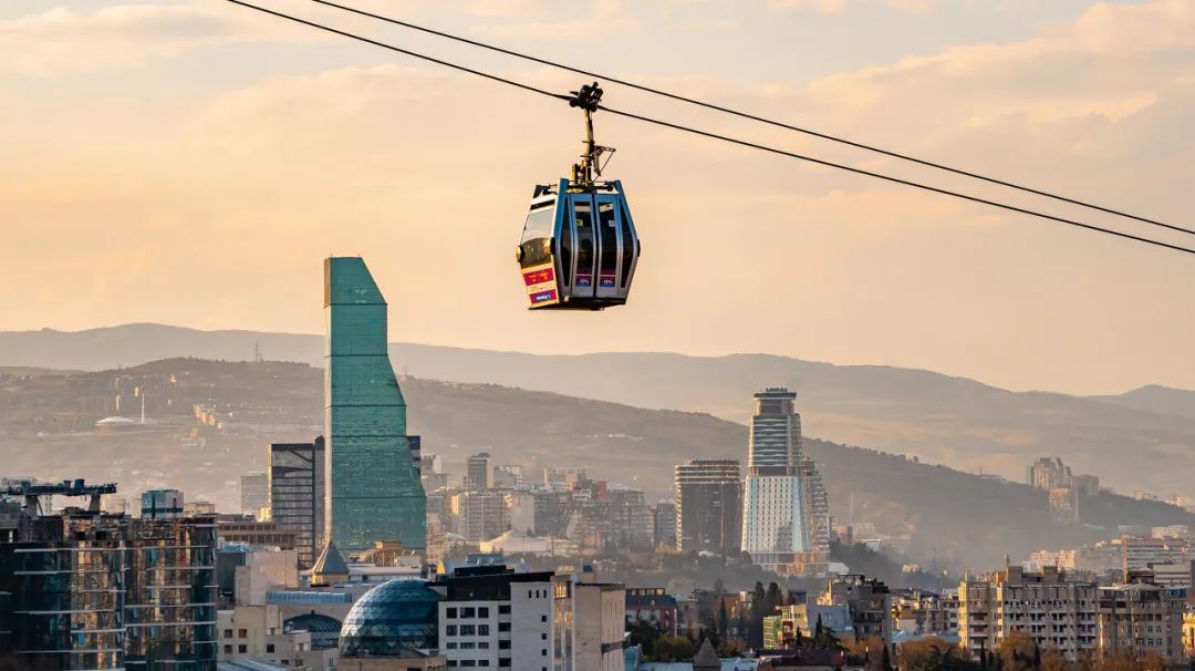 全球第一个恢复的城市是哪个城市,全球首个恢复旅游的国家