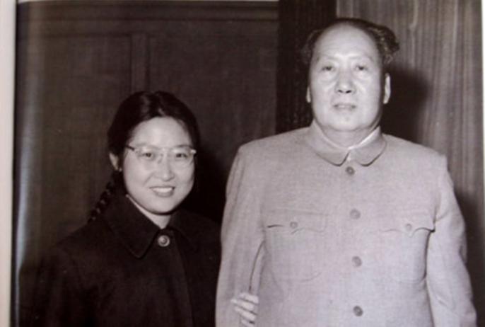 李敏结婚当天：毛主席主婚，*子珍贺**未参加，婚房中的家具都是借的