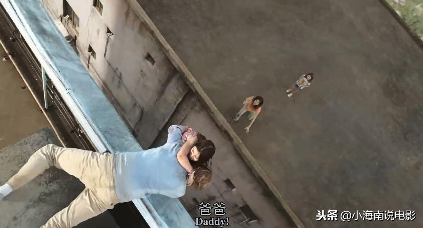 小伙工作却发生意外,小伙上班路上发生了什么事情