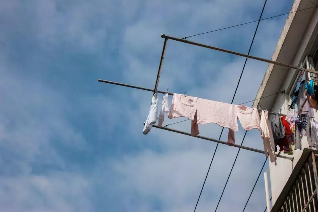 该如何不用晒就可以消除螨虫,不晒被子的除螨虫妙招