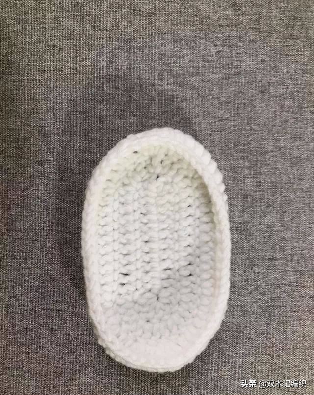 毛线编织宝宝运动鞋,手工编织婴儿毛线耐克运动鞋子