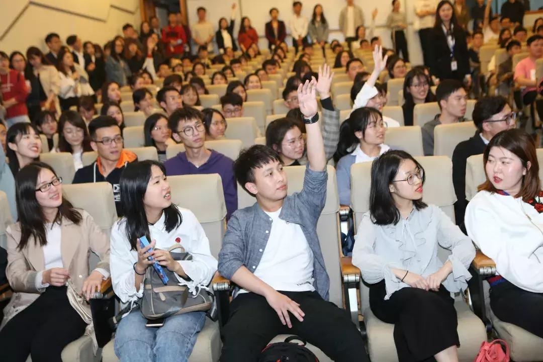 拿到offer一个月入职合适,应届生无经验如何快速拿到offer