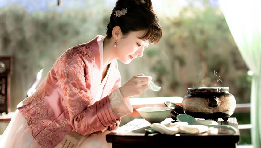 赵丽颖演的盛明兰岂止是漂亮,赵丽颖刘亦菲花木兰