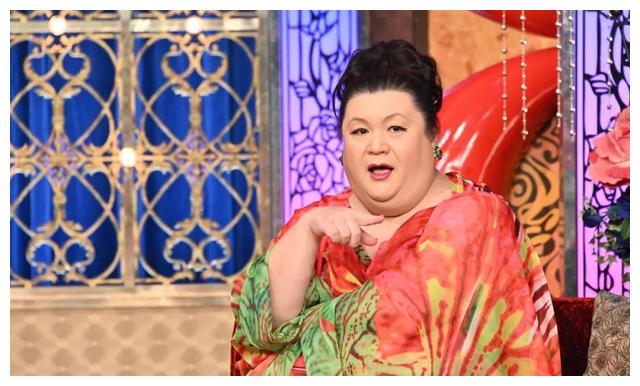 星期一不止有“比村乳业”，还有神经质的日本版《1818黄金眼》