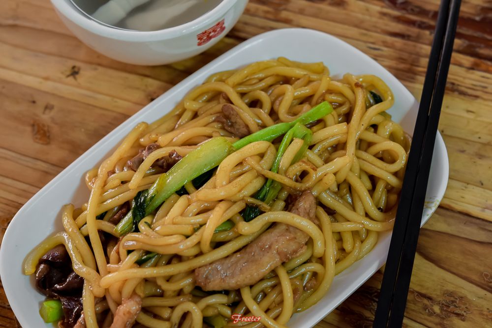 驻扎白水塘20多年，这家早餐店凭着料多量足虏获无数海口老饕的胃