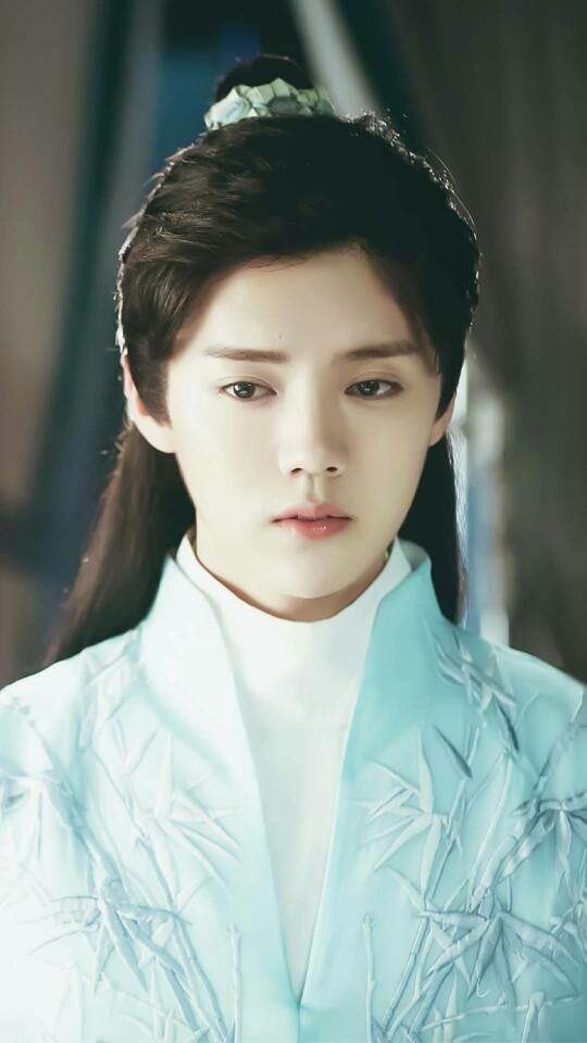 鹿晗官宣后和关晓彤同框,关于鹿晗和关晓彤的合影