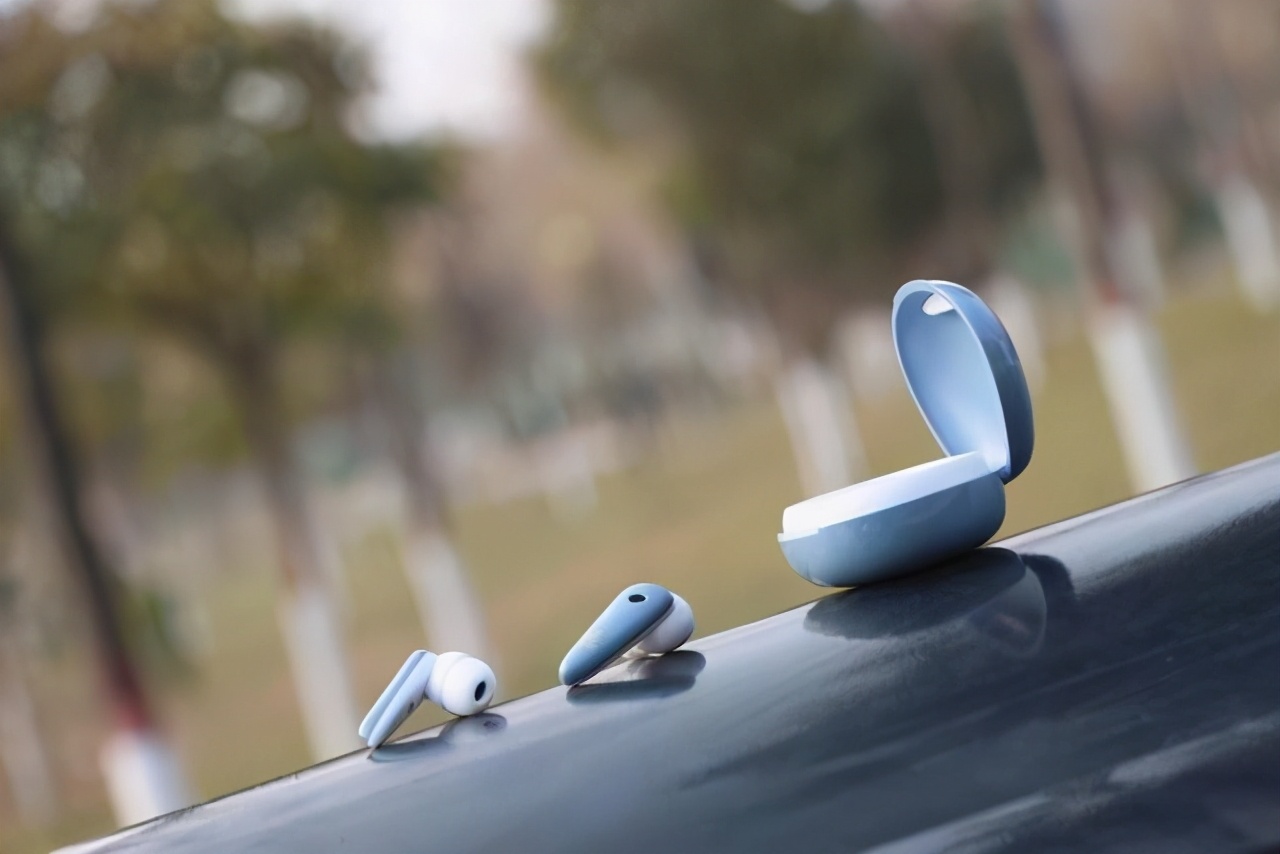 蓝牙耳机会有辐射吗,蓝牙耳机有辐射吗对耳朵有影响吗