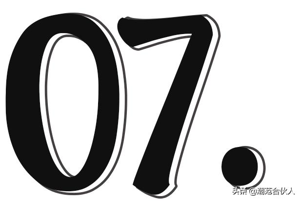 忘了涂腮红,忘记涂腮红了