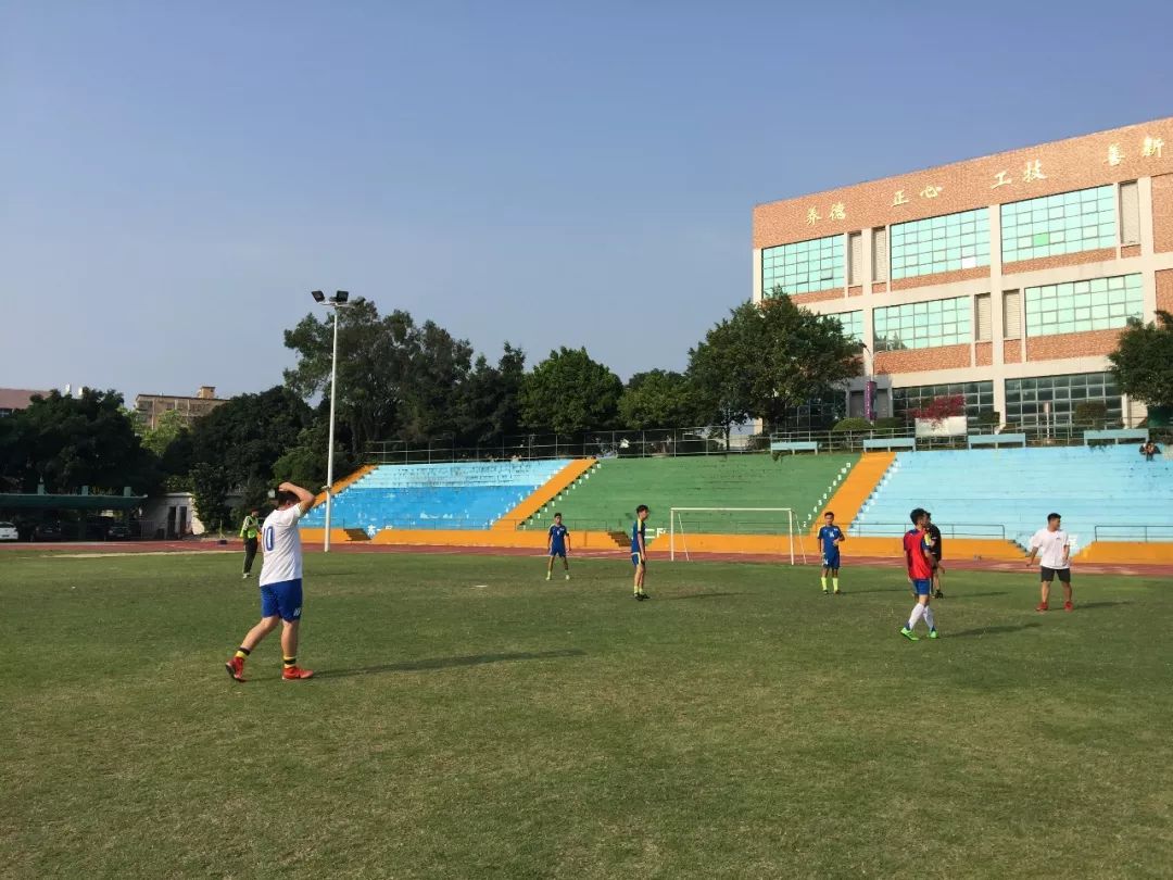 鏍″洯瓒崇悆鍐宠禌閬楁喚璐ュ寳,瓒崇悆椋庝簯涓轰粈涔堟病鍐宠禌