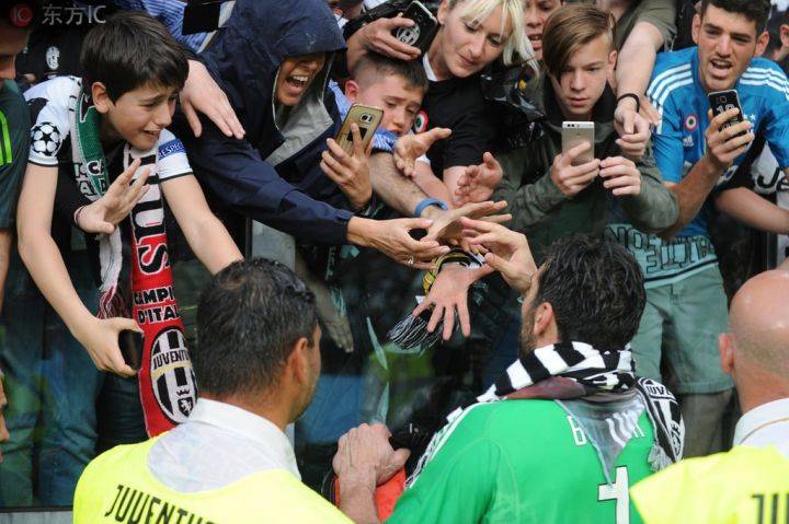 尤文图斯这一年:他走了,他来了