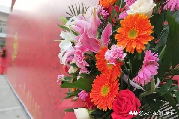 不忘初心谱华章——洛阳市实验中学举办建校50年庆祝活动