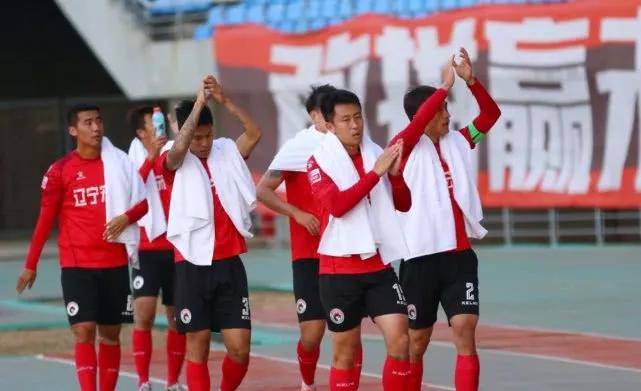 中国足球欠薪现状,足球队被欠薪