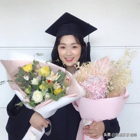 《SkyCastle》金惠允大学毕业照公开！现实生活中也是「学霸」！