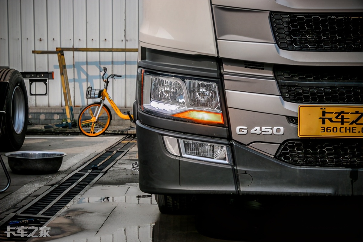 450匹马力的汽油车,450马力斯堪尼亚