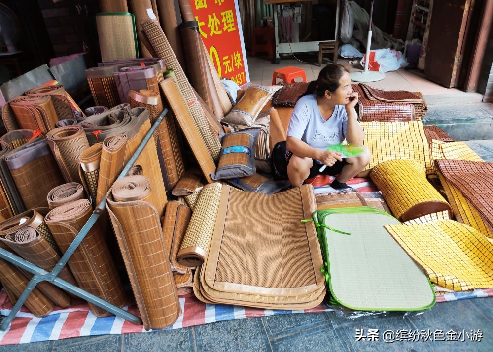 柳州青云菜市，菜价便宜美食多，位居市中心却如穿越时空的圩场