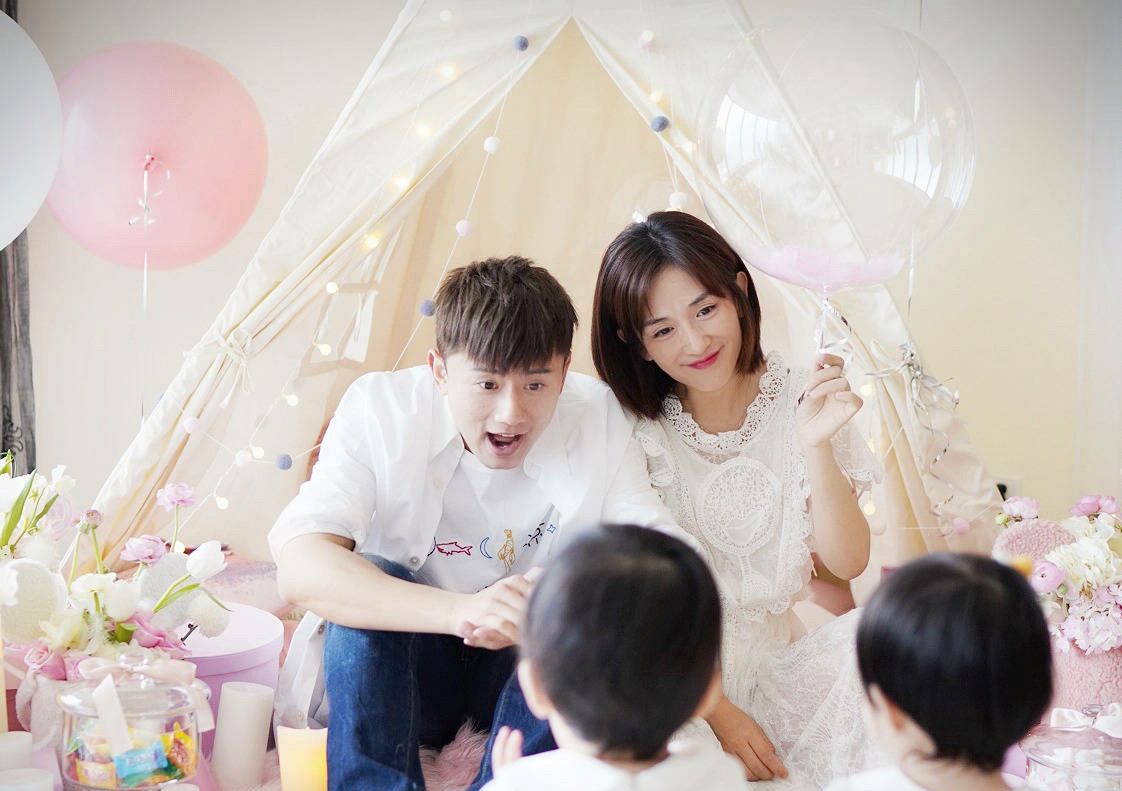 女人为何也喜欢“老牛吃嫩草”？看看这三对姐弟恋就知道了