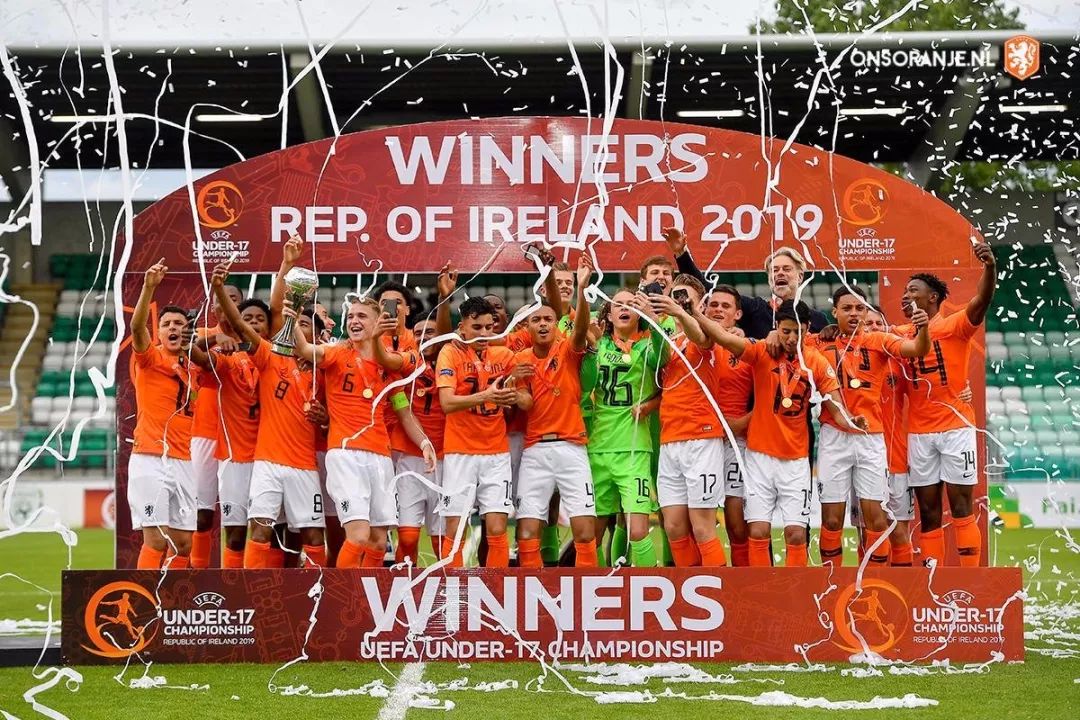 青春“橙”诺，奈我若“荷”