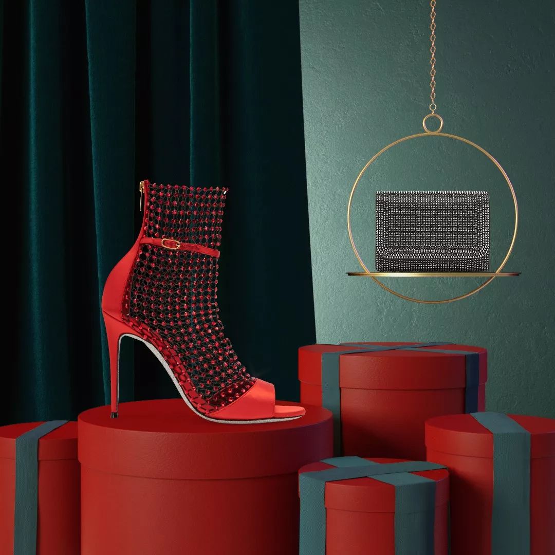 圣诞新年搞事情！Gucci豪得金光灿灿熊和狮子要抢LV吉祥物的地位