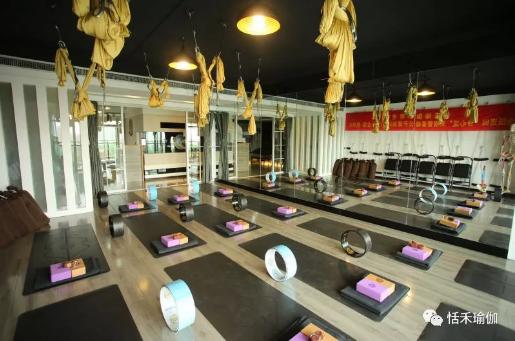 瑜伽小班课收费价目表,298元抢购21天瑜伽课程