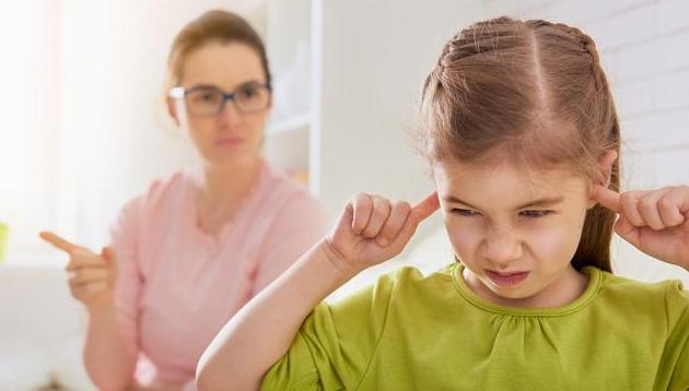 孩子闹情绪正确处理方法,孩子闹情绪正确的处理方法