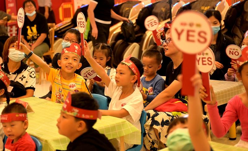 如何培养幼儿好奇心和探究欲望,利用孩子天生的好奇心和探索欲