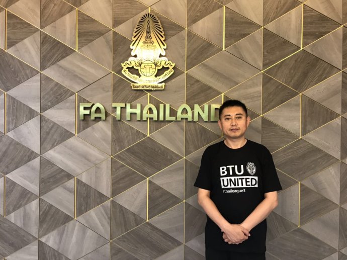 国足国青为何连负泰国？中国足协职业经纪人解读泰国青训给你答案