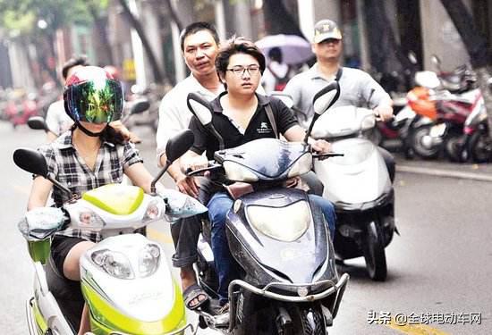 超标车怎么登记摩托车证,驾驶超标电动车是否属违法