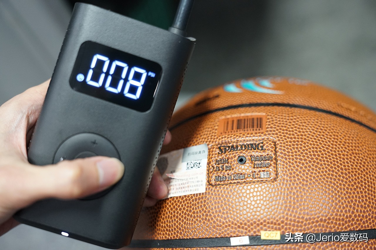 轮胎没气了去哪里充气,米家充气宝可以充公路车吗