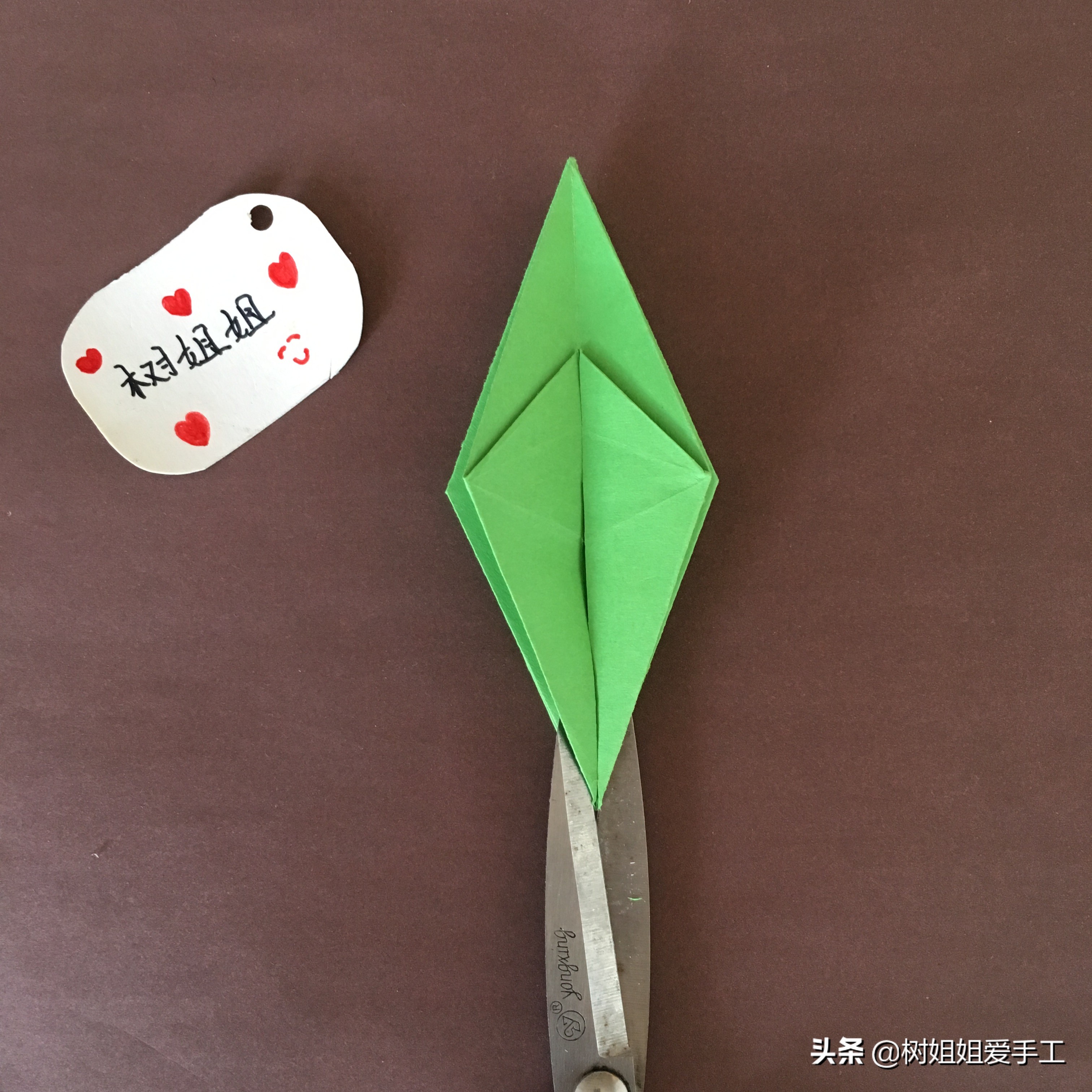 折纸小螃蟹简单折法,折螃蟹最简单折纸方法