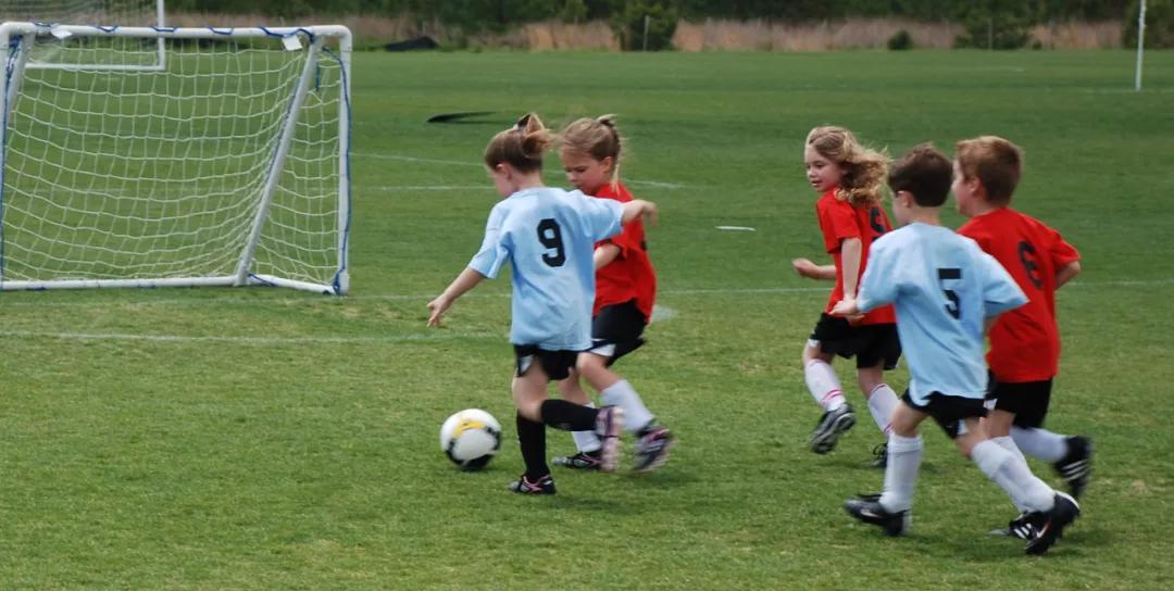 足球教练培养出优秀球员的8个关键点，建议收藏