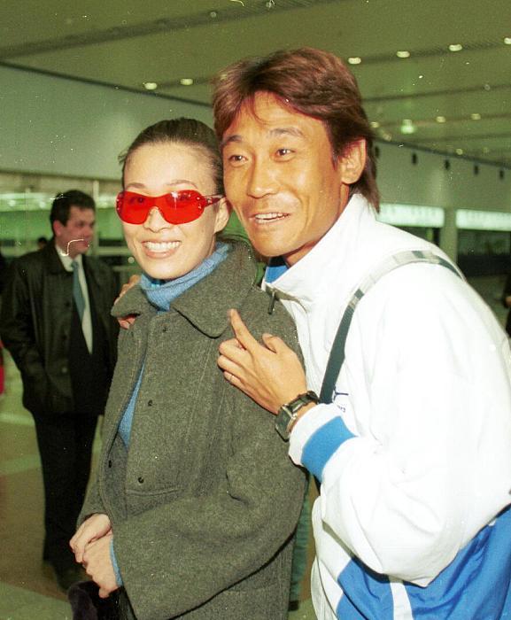 那英和高峰现状,那英与高峰何关系