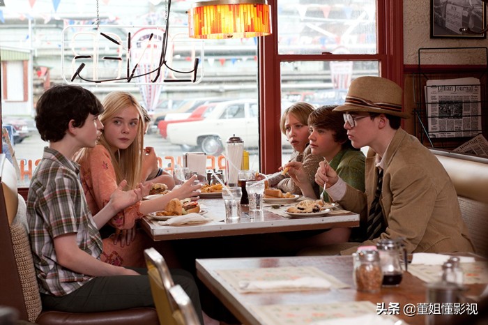 范宁姐妹谁更漂亮,范宁姐妹俩