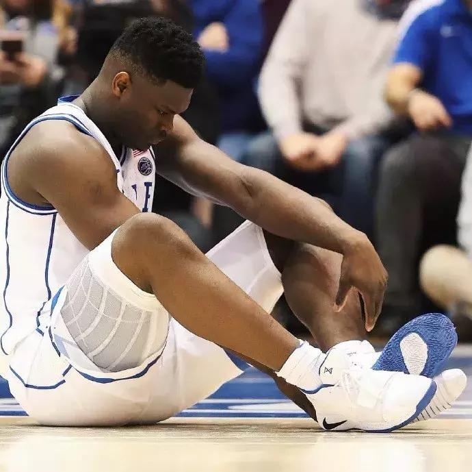 鐞冨憳涓婅剼pg2.5,鐞冨憳浠婃棩涓婅剼鐞冮瀷