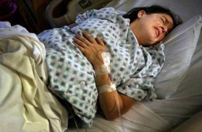 手剥胎盘和宫颈撕裂哪个疼,手剥胎盘和剖腹产哪个更疼