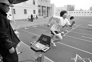 原地摸高的正确跳法,摸高跳粘不住墙该咋办