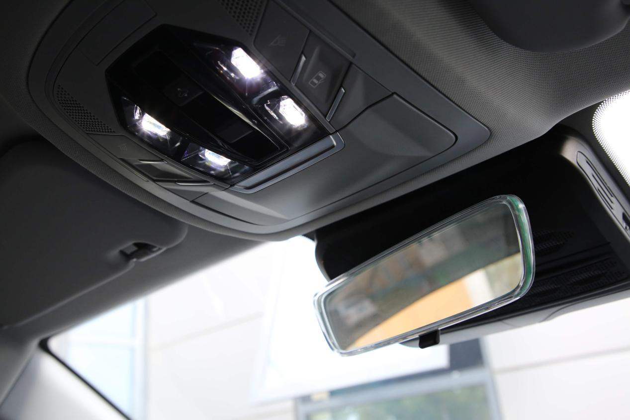 奇瑞瑞虎5x超级英雄版试驾视频,沉浸式体验奇瑞瑞虎5x超级英雄版